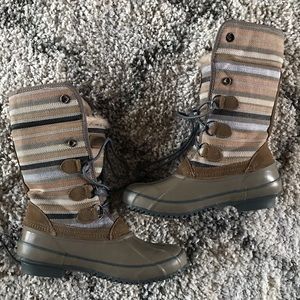 Khombu Solis Duck Boot